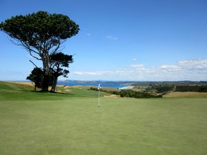 Kauri Cliffs 3rd Green